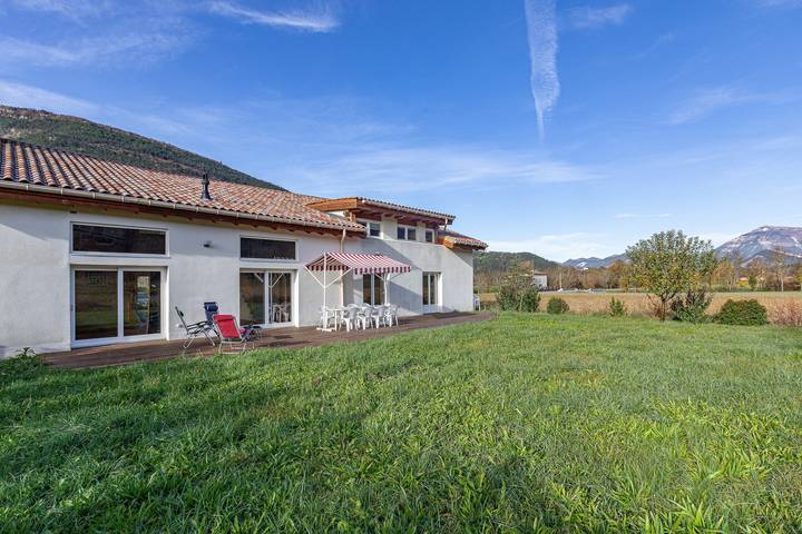 Maison de vacances pour 12 personnes, avec jardin à Die