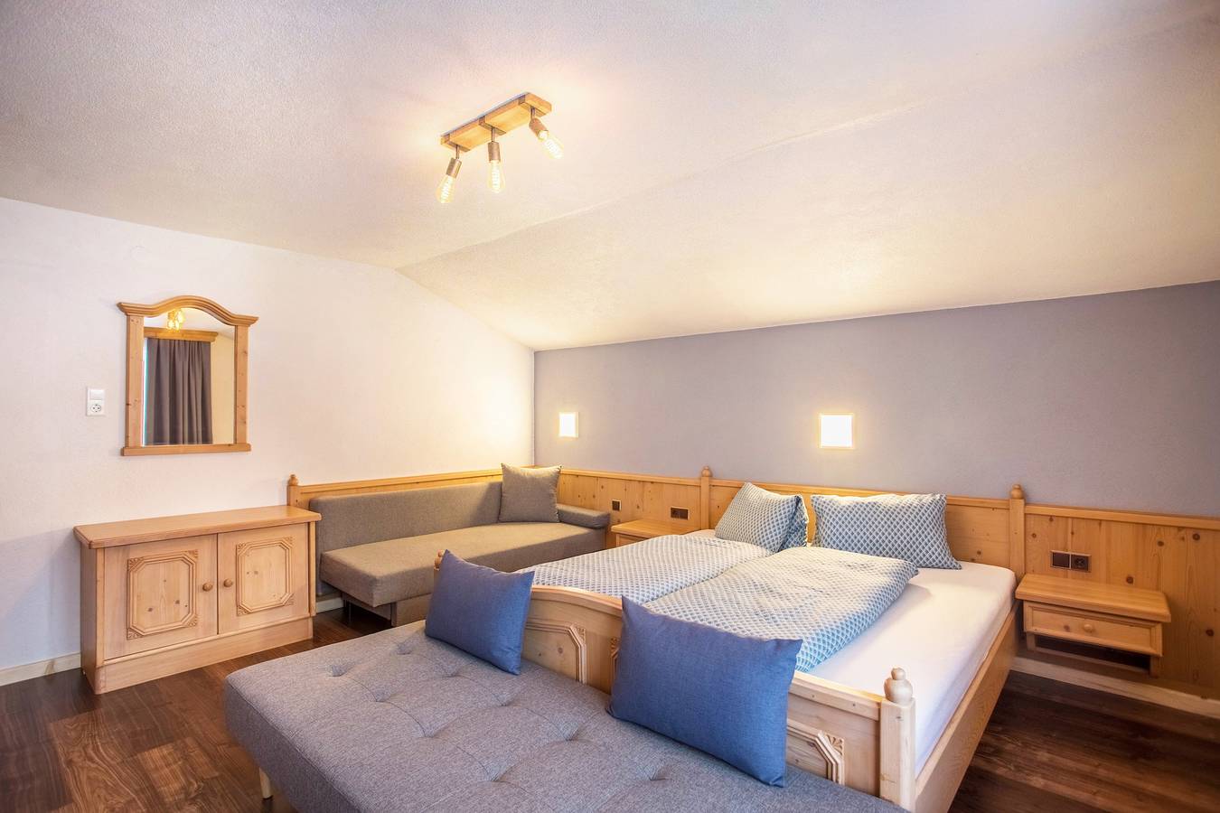 Ganze Wohnung, Ferienwohnung "Schwüwong - 01" mit Bergblick, Gemeinschaftsterrasse und Wlan in Hopfgarten im Brixental, Kaisergebirge