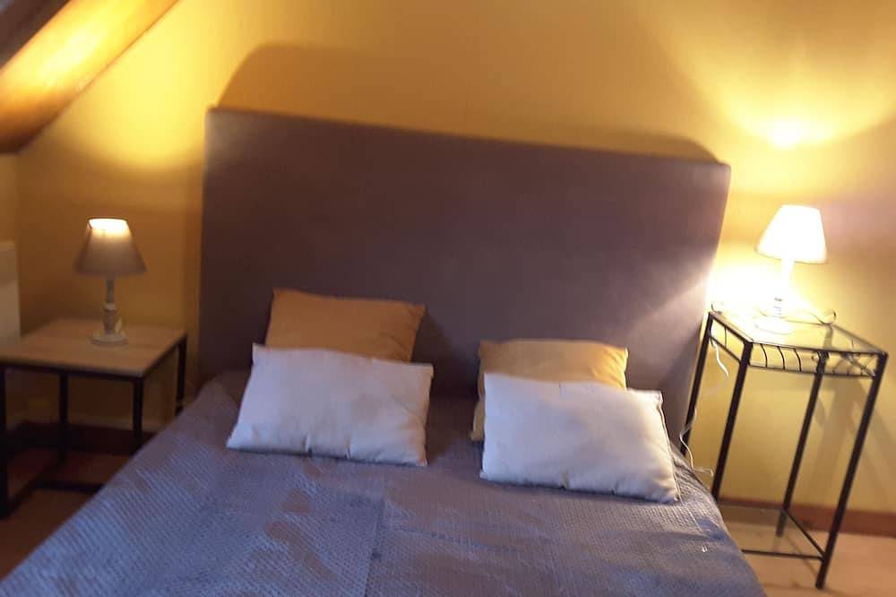 Typical Icelandese fisherman's house in Ploubazlanec, Côte de Goëlo