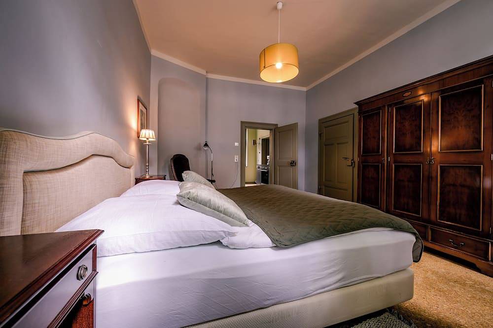 Apartamento entero, Spend the night in a monument in the middle of Halberstadt's old town in Halberstadt, Magdeburg Börde