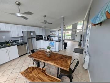 Holiday Home for 8 People in Waianae, Oahu, Photo 1