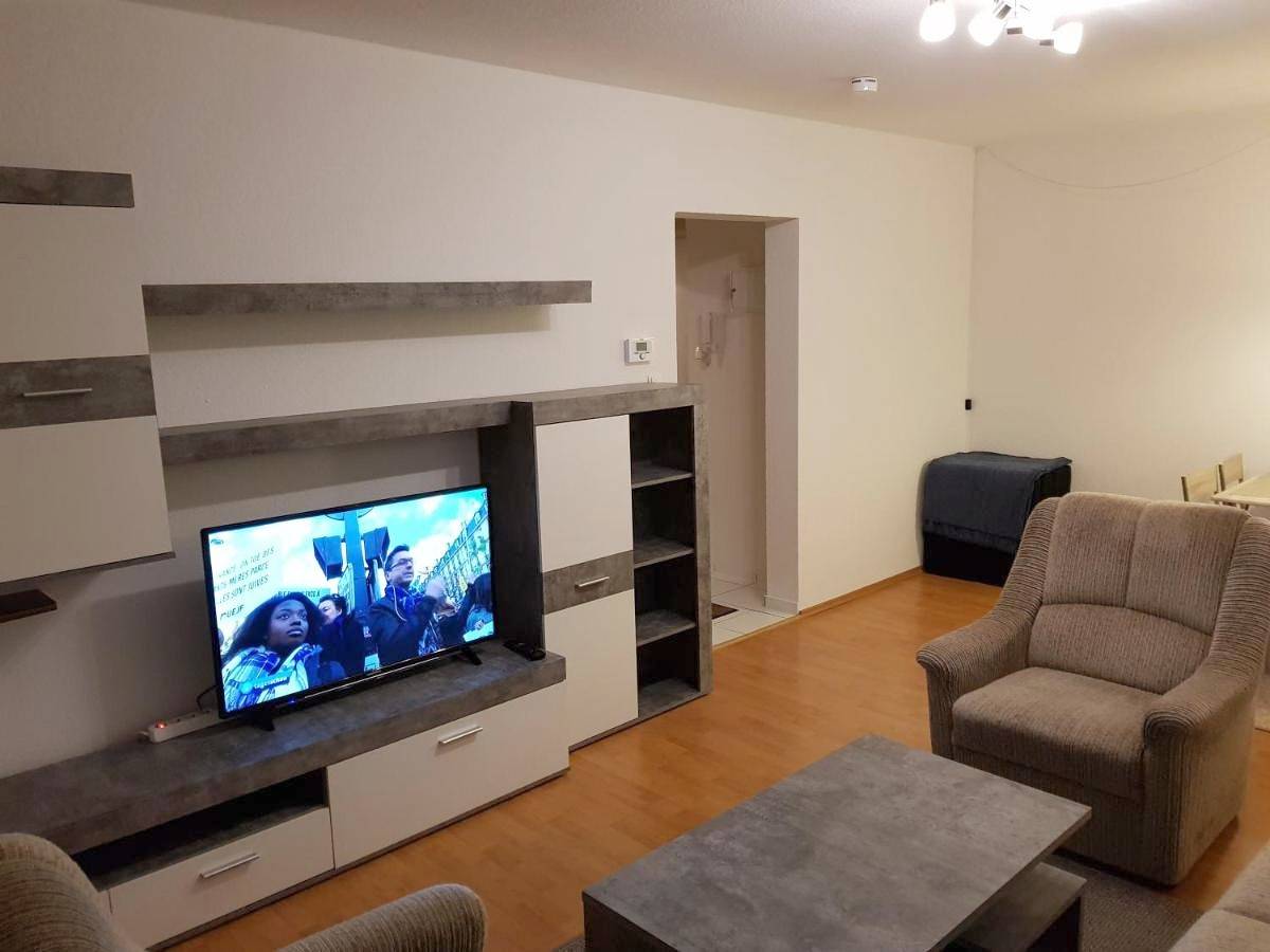 Ganze Wohnung, One-Bedroom Apartment in Bad Cannstatt, Stuttgart