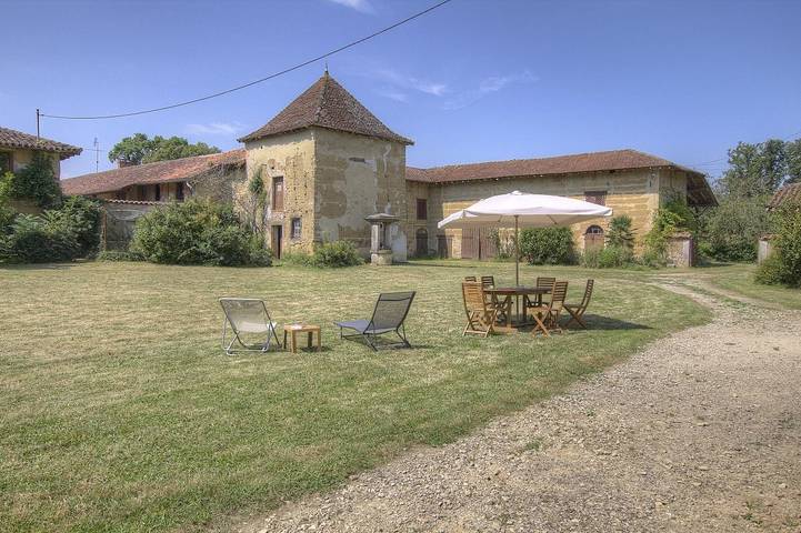 Gîte pour 6 personnes, avec jardin et terrasse