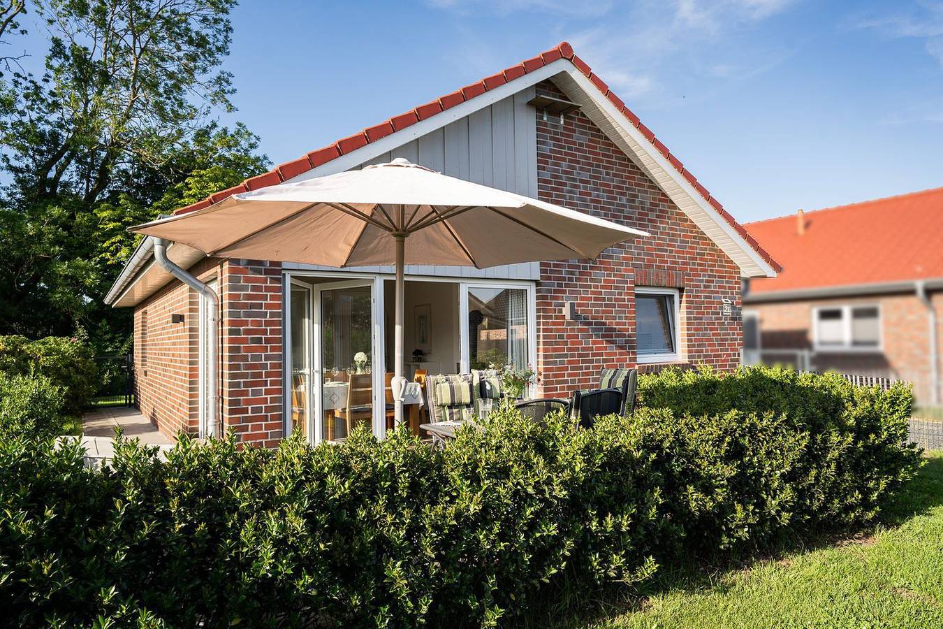 Haus Meererleben - hundefreundliches Haus mit umzäunten Garten und Infrarotsauna in Sehestedt (Jade), Jade