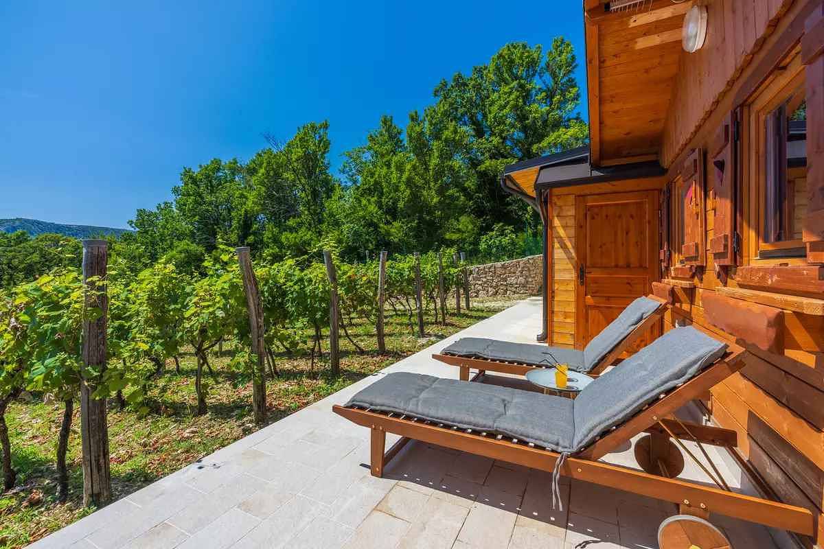 Ferienhaus mit Whirlpool und Sonnenterrasse in Grizane, Primorje-Gorski Kotar