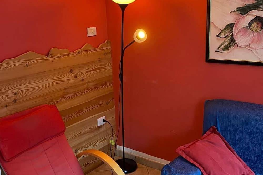 Ganze Wohnung, Wohnung mit Bergblick in Tiarno di Sotto, Ledro