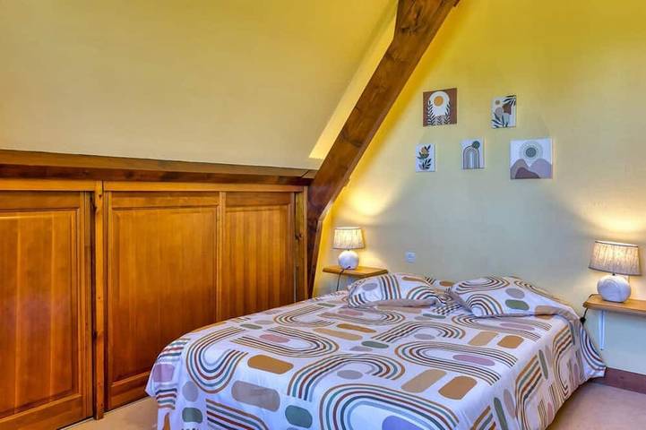 La Charmille (12 people) in Saint-Étienne-l'Allier, Bernay und Umgebung