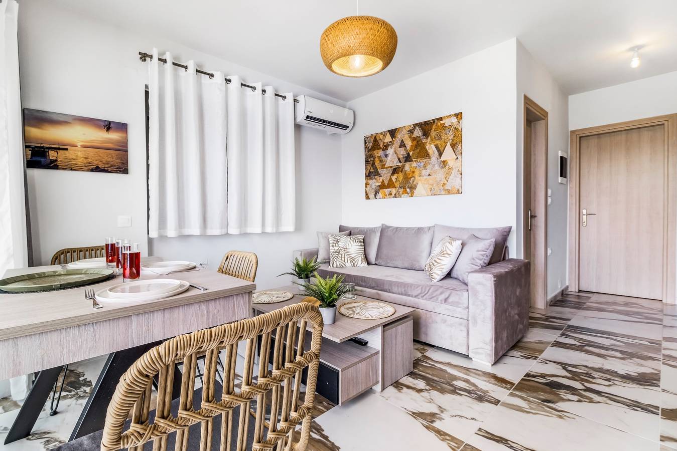 Ganzes Studio, Einzimmerapartment 'Oceanida Thalia Lyxury Suite' mit Meerblick, Wlan und Klimaanlage in Nikiana, Alexandros