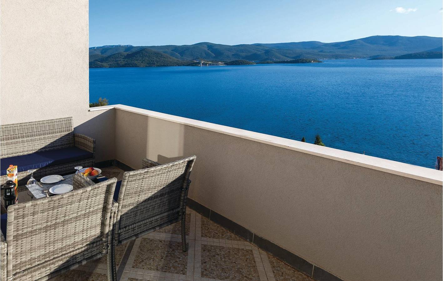 Geheel vakantieappartement, Vakantieappartement voor 4 personen met terras in Komarna, Dubrovnik-Neretva