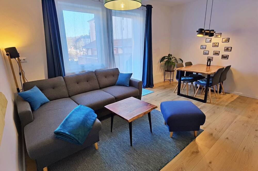 Ganze Wohnung, Moderne Ferienwohnung im Herzen von Königstein in Königstein, Elbsandsteingebirge