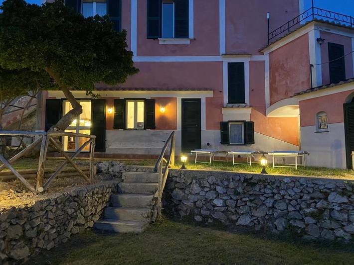 Agriturismo voor 6 personen, with Balkon and Terras as well as Tuin and Uitzicht in Amalfikust