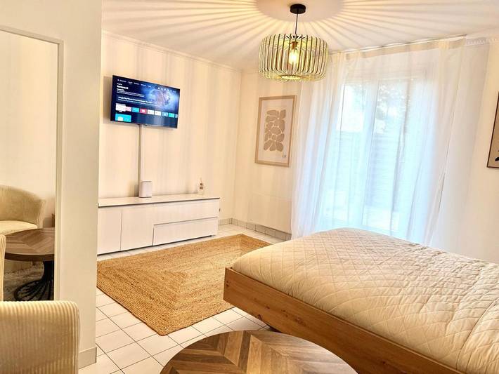 Gîte pour 2 personnes, avec terrasse à Épinay-sur-Orge - 2