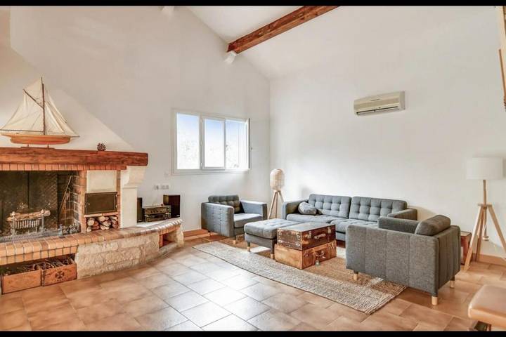 Location de vacances pour 7 personnes, avec jardin et piscine à Montaud - 3