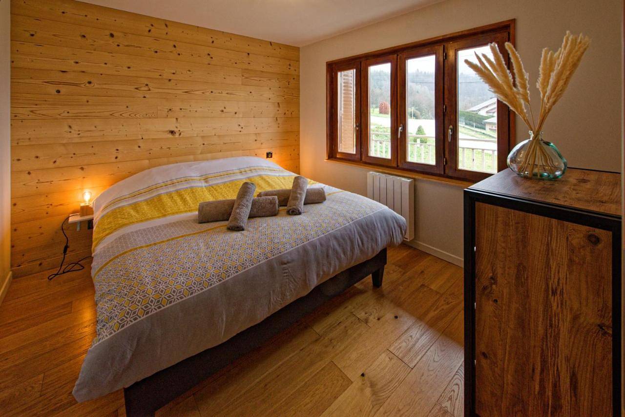 Appartement entier, Two-Bedroom Apartment in Cuttura, Parc naturel régional du Haut-Jura