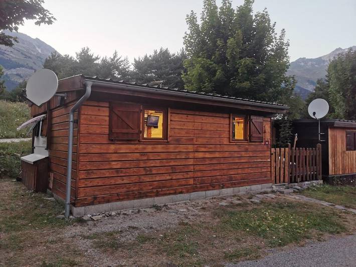 Camping voor 4 personen, with Terras and Kinderzwembad as well as Zwembad and Uitzicht in Vanoise Nationaal Park