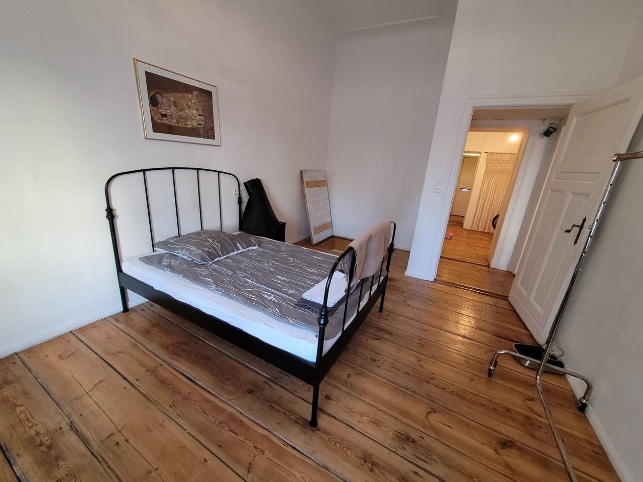 Appartement de vacances entier, Charming Altbau Apartment with High Ceilings & Historic Flair in Berlin-Mitte in Berlin Wedding, Berlin