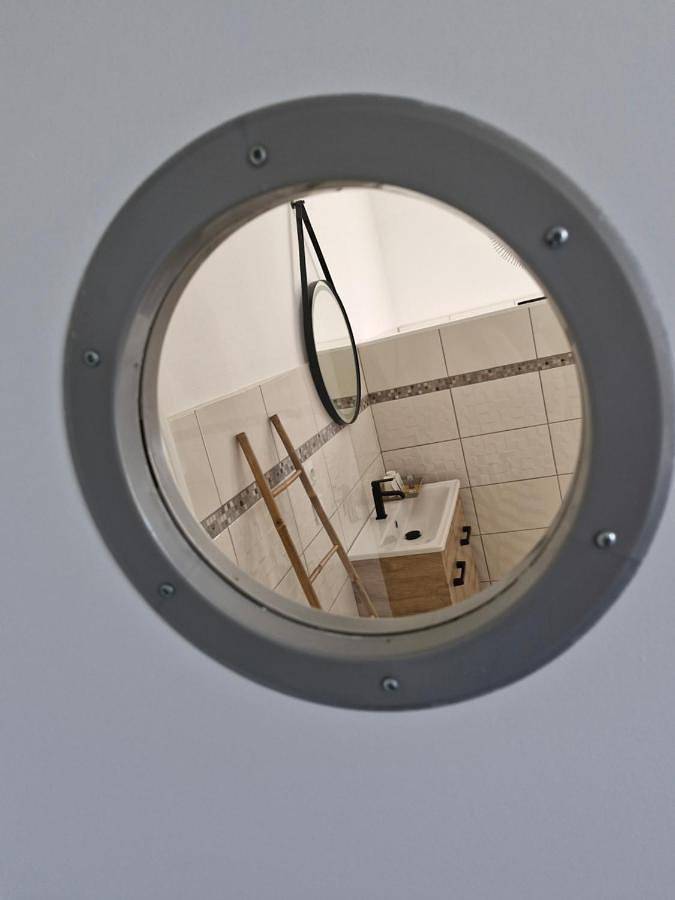 Location de vacances pour 2 personnes, avec jardin à Port-en-Bessin-Huppain - 2