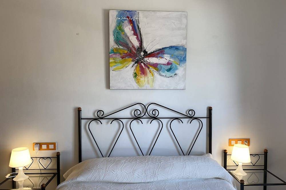 Apartamento entero, Planta baja frente al mar en Fornells in Fornells, Es Mercadal
