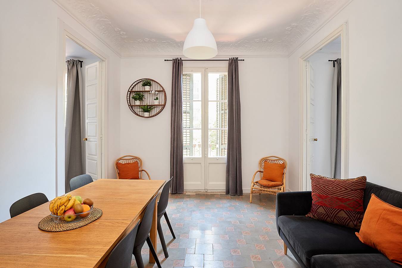 Appartamento intero, Appartamento vacanze per 10 persone con balcone in Barcelona Centre, Barcellona