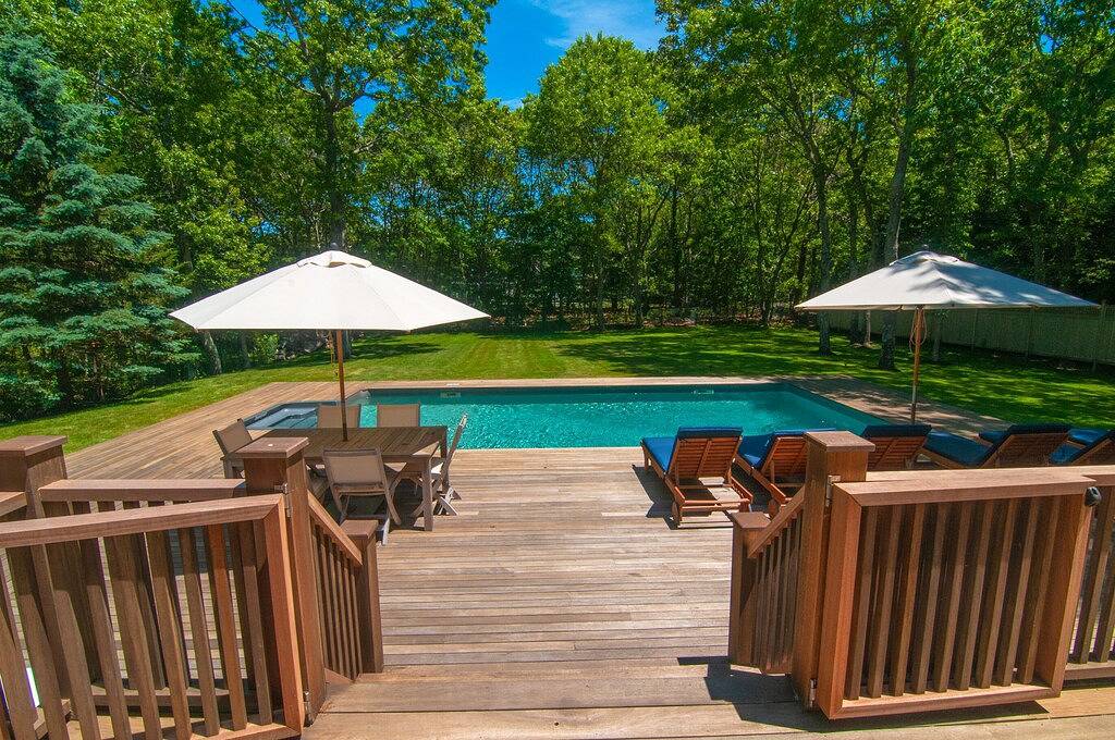 Privates, charmantes, schönes Bauernhaus auf 1 Hektar in Wainscott East Hampton in Wainscott, Hamptons