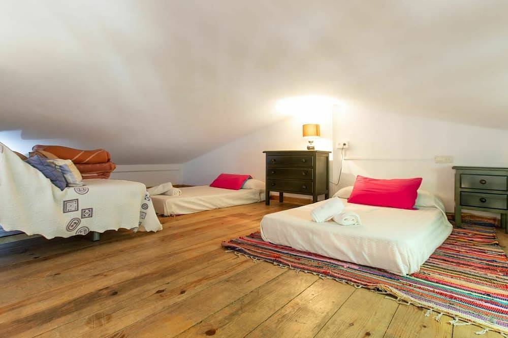 Maravillosa casa de vacaciones privada con Wifi, piscina privada, A/C, Tv y mascotas permitida in Nigüelas, Cordillera Penibética