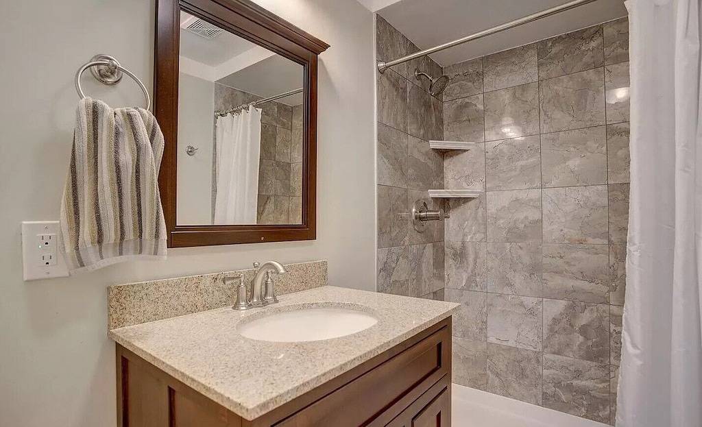 Mountain Retreat with Hot Tub Near State Park in Arapaho and Roosevelt National Forests