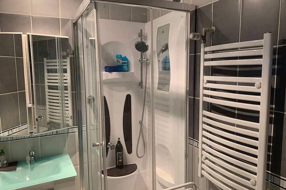 Entire apartment, Spacious studio for 4, near center and slopes, Pra Loup in Pra-Loup, Uvernet-Fours