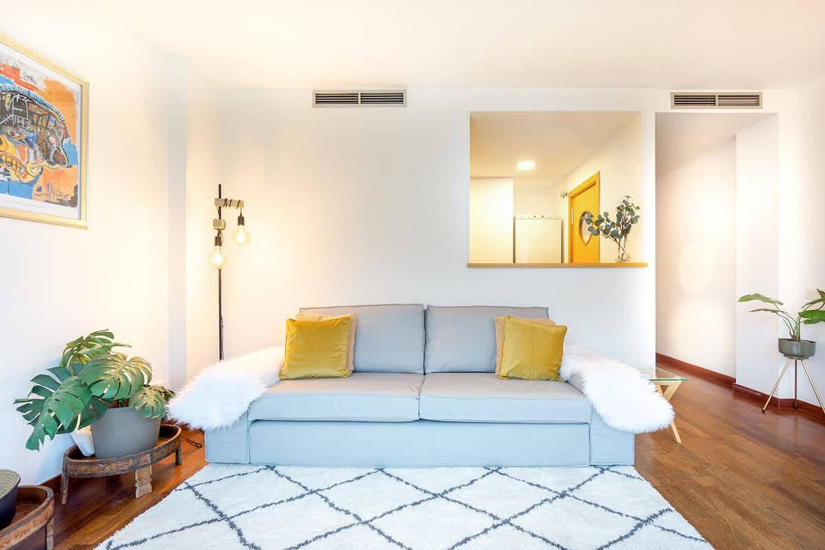 Apartamento entero, Apartamento de vacaciones para 4 personas con jardín in Centro Barcelona, Barcelona