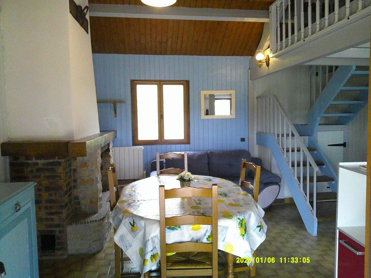 Two-Bedroom Chalet in La Perche, Saint-Amand-Montrond