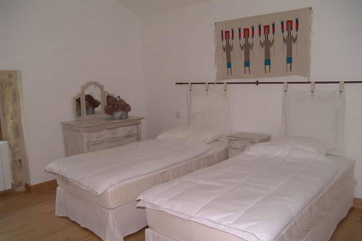 Gîte pour 6 personnes, avec jardin à Lablachère - 3