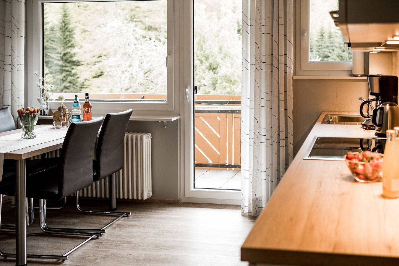 Entire apartment, Paradise in the Black Forest: Apartment 'Schwarzwald' with Mountain View, Private Terrace & Wi-Fi in Bad Peterstal-Griesbach, Central Black Forest