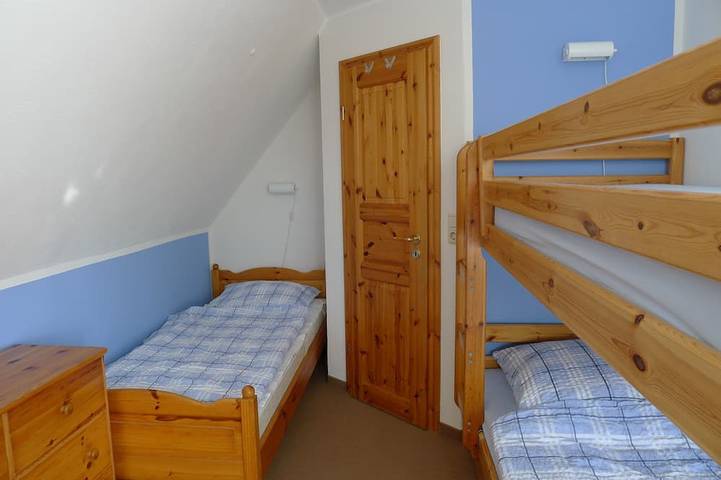 Ferienhaus für 7 Personen, mit Terrasse und Garten auf Eiderstedt - 3