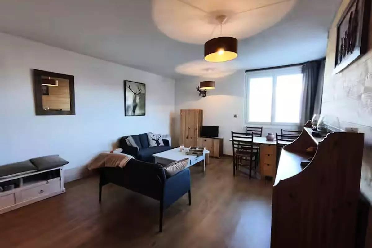 Ganze Wohnung, Ferienwohnungen für 6 Personen in Le Sauze, Enchastrayes