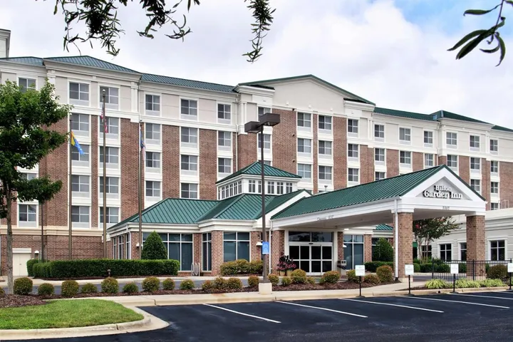 Hotel para 2 personas, con piscina - 1