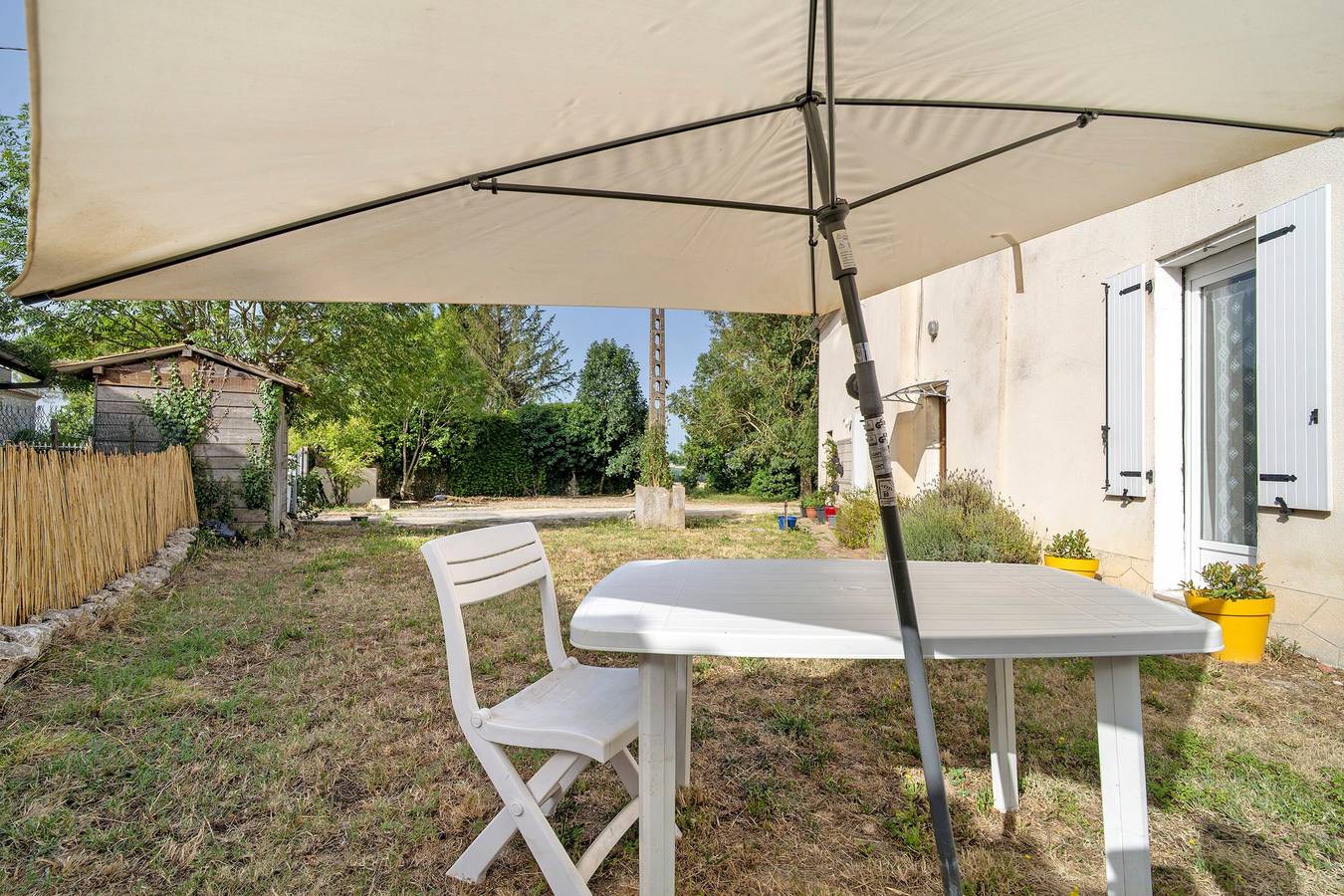Studio entier, Gîte « Gite À La Ferme - Pardaillan » avec jardin privé et Wi-Fi in Pardaillan, Région de Marmande