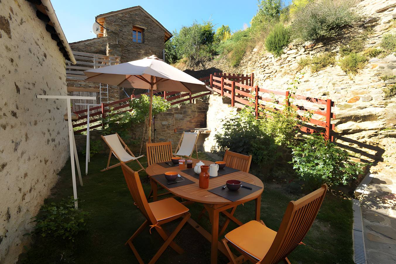 Gîte madres coronat balcon du canigou in Jujols, Parc naturel régional des Pyrénées catalanes
