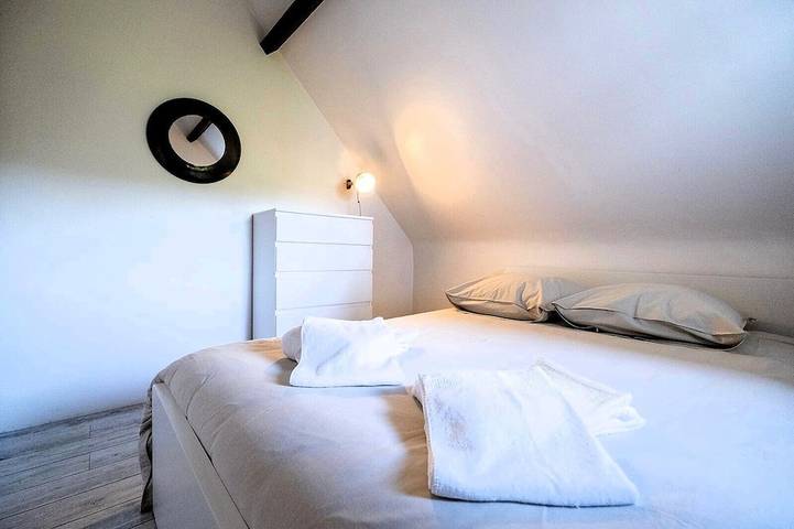 Location de vacances pour 12 personnes, avec jardin et terrasse à Cricquebœuf - 3