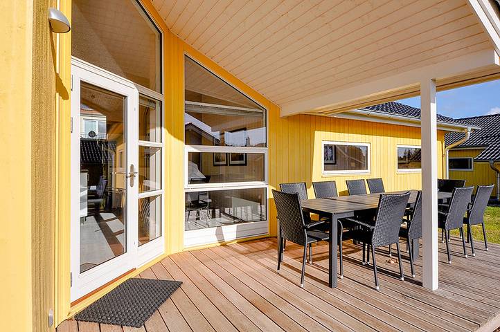 Ferienhaus für 10 Personen, mit Sauna und Terrasse sowie Whirlpool, mit Haustier in Großenbrode - 2