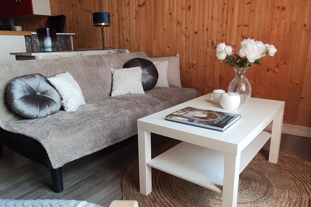 Entire apartment, Residence du lac in Bagnoles-de-l'Orne, Parc naturel régional Normandie-Maine