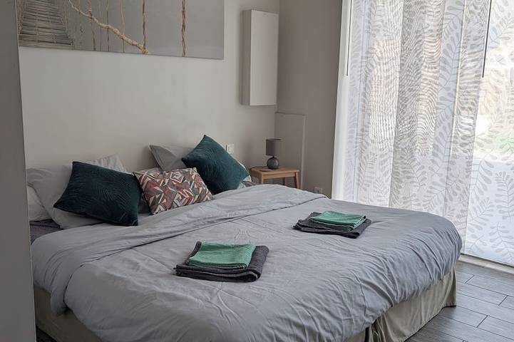 Location de vacances pour 4 personnes, avec jardin et piscine à Donneville - 4