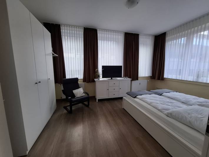 Ferienwohnung für 7 Personen, mit Balkon in Bremerhaven - 4