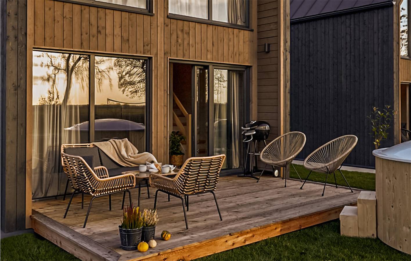Ferienhaus für 7 Personen mit Terrasse in Trzęsacz, Powiat gryficki