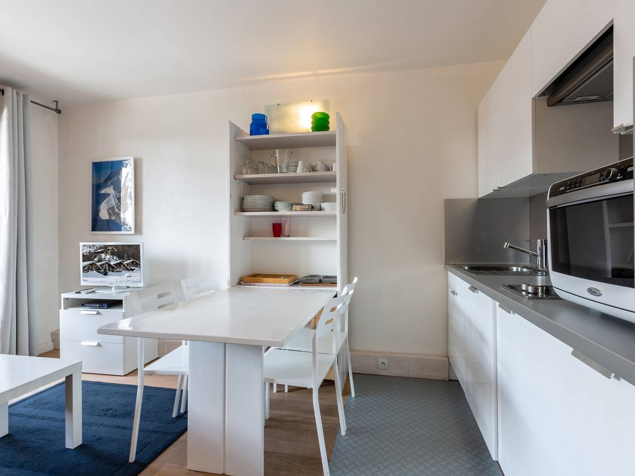 Entire studio, Modern Studio with Balcony, Ski-In/Ski-Out, and Free Wifi in Val-d'Isère in Val-d'Isère, Espace Killy