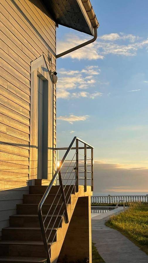 Apartamentos El Caserio in Playa de la Concha (Suances), Suances