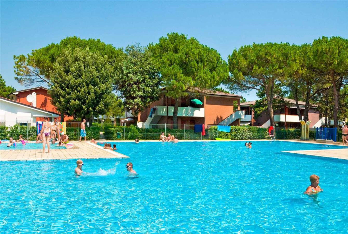 Appartement de vacances entier, Appartement de vacances avec piscine  in Bibione, Province de Venise