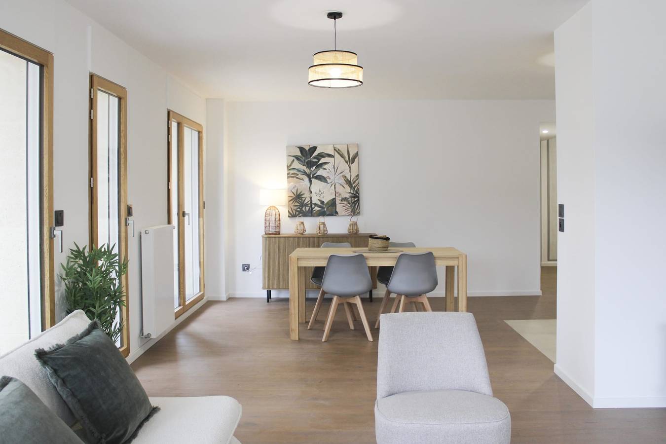 Apartamento entero, Bright apartment in the heart of Vanves in Vanves, Altos del Sena