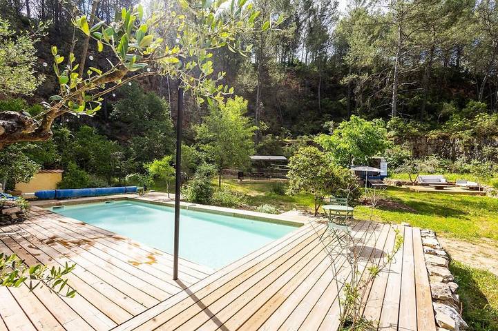 Ferienhaus für 6 Personen, mit Terrasse und Garten