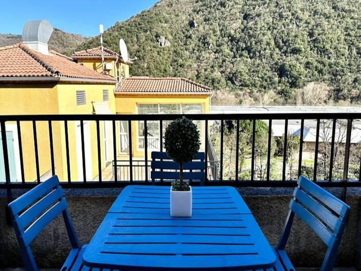 Ferienwohnung für 5 Personen, mit Balkon und Pool, kinderfreundlich - 1