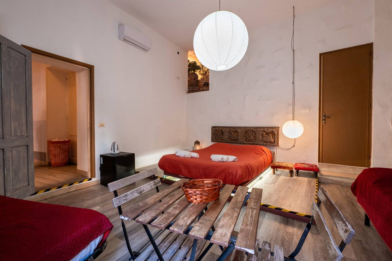 Camera "Economy Suite" con terrazza condivisa, Wi-Fi e aria condizionata in Cefalù, Cefalù (Comune)