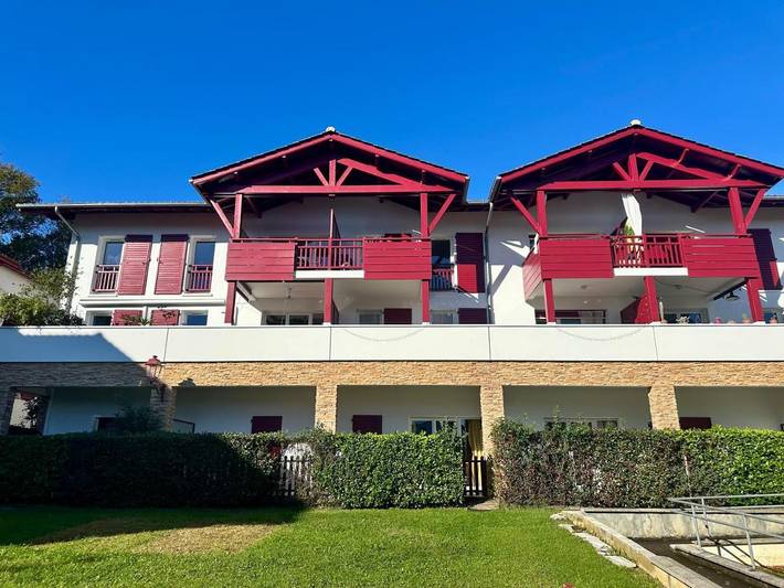 Appartement de vacances pour 5 personnes, avec terrasse et vue